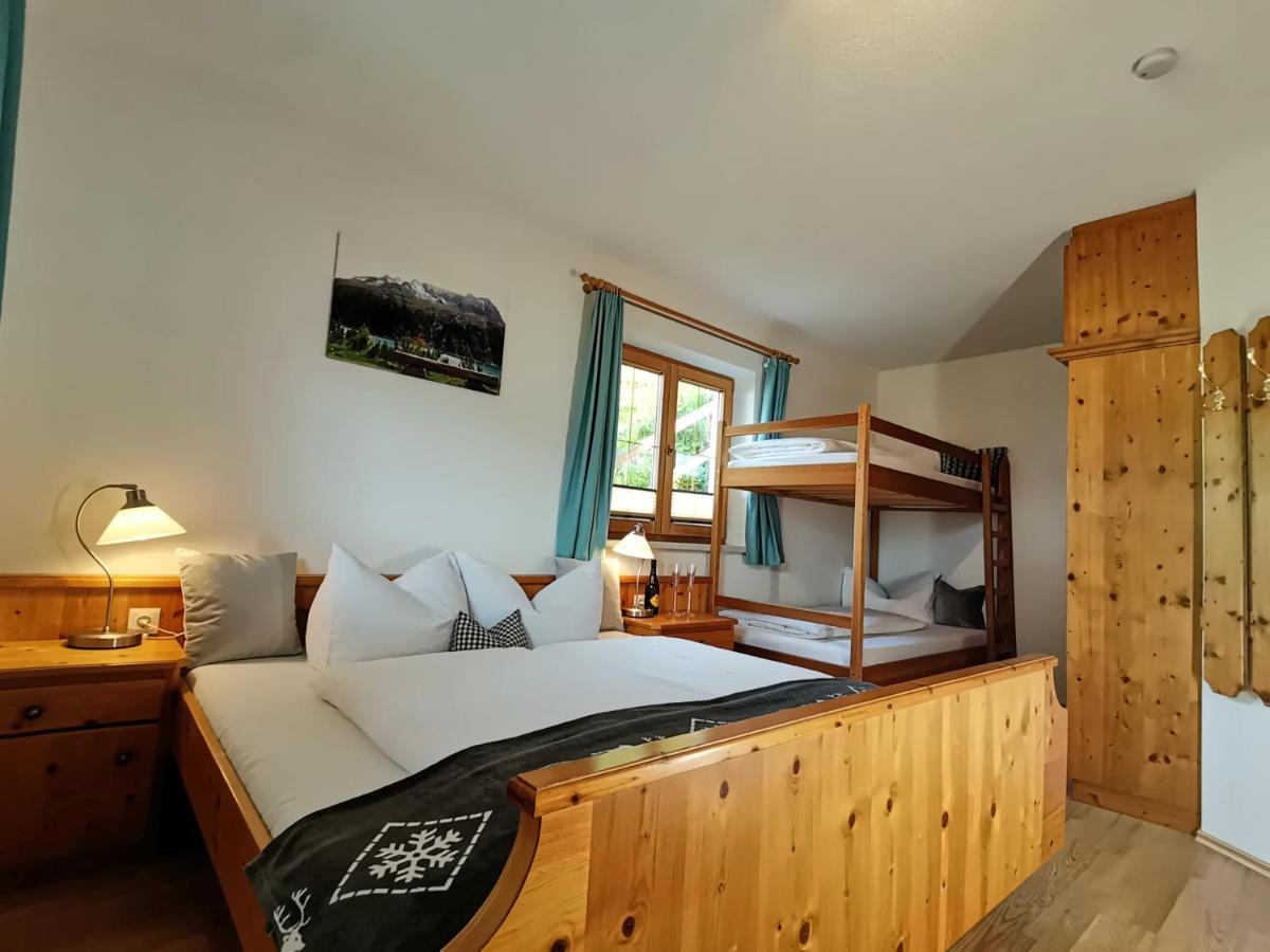 Ferienwohnung Point Hainzenberg Exterior photo
